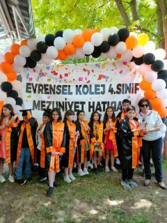 Evrensel Kolej